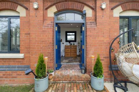The Old Pump House, New Street, Upton... 2 bed detached house for sale