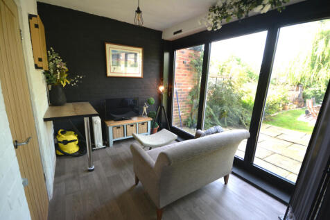 Crantock Drive, Heald Green, SK8 3HA 4 bed townhouse for sale