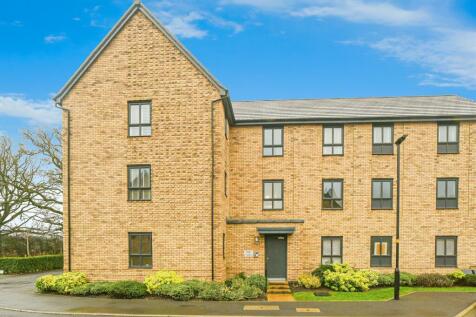 2 bedroom ground floor flat for sale