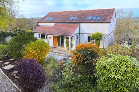 Kingsdown, Corsham, Wiltshire, SN13 4 bed detached house for sale