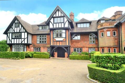 Holly Hill Park, Holly Hill Drive... 3 bed apartment for sale