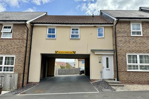 1 bedroom coach house for sale