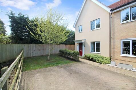 Meadowsweet Mews, Tharston, Norwich... 3 bed semi