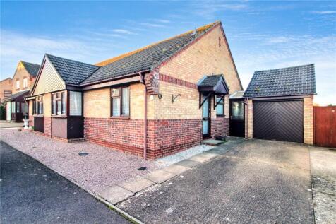 Cannell Road, Loddon, Norwich... 2 bed bungalow for sale