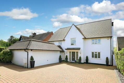 6 bedroom detached house for sale