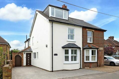 4 bedroom semi-detached house for sale