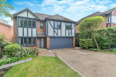 5 bedroom detached house for sale