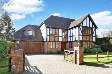 5 bedroom detached house for sale