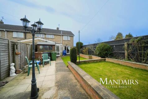 3 bedroom end of terrace house for sale