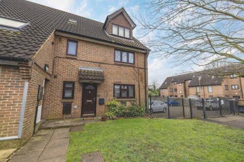 Coulson Way, Burnham SL1 1 bed maisonette for sale