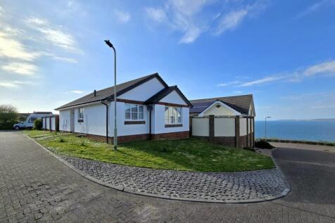 2 bedroom detached house for sale