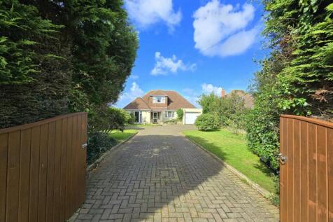 Bay View Road, Northam 4 bed detached house for sale