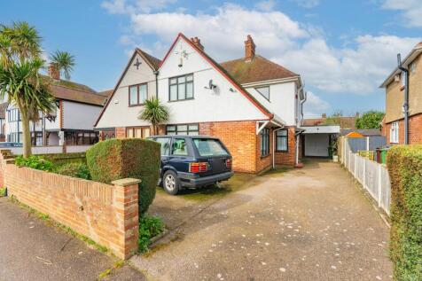 Collingwood Road, Great Yarmouth 3 bed semi
