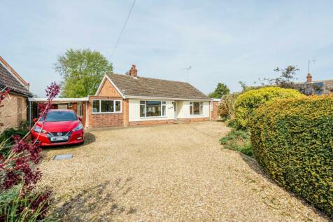 3 bedroom detached bungalow for sale