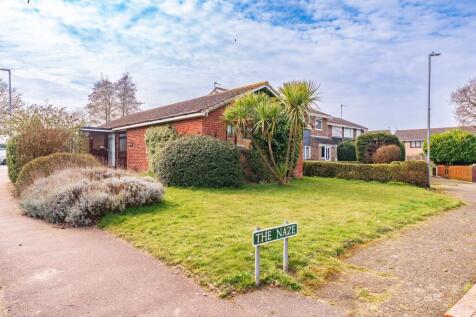 The Naze, Belton, NR31 3 bed detached bungalow for sale