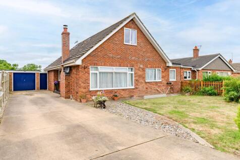 4 bedroom chalet for sale