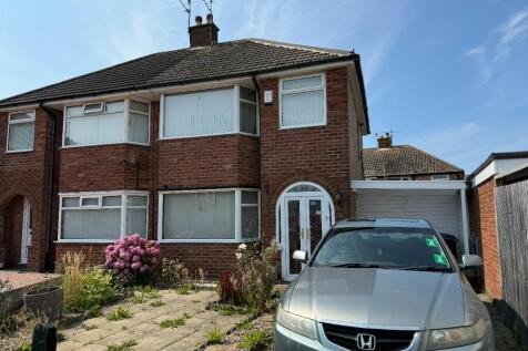 Highcroft Avenue, Bispham FY2 3 bed semi