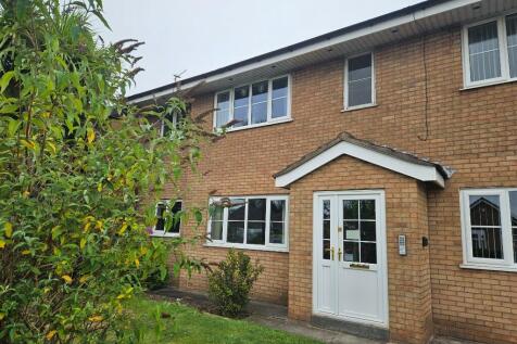 Clifton Road, Blackpool FY4 2 bed flat for sale