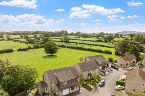 Mosterton, Beaminster, Dorset 5 bed semi