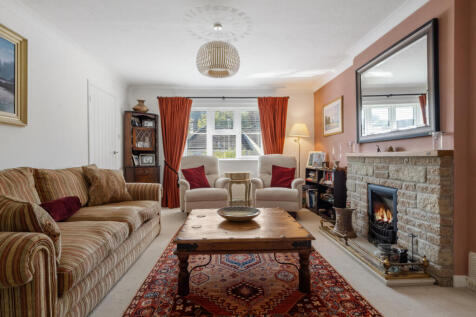 Beaminster, Dorset 3 bed bungalow for sale