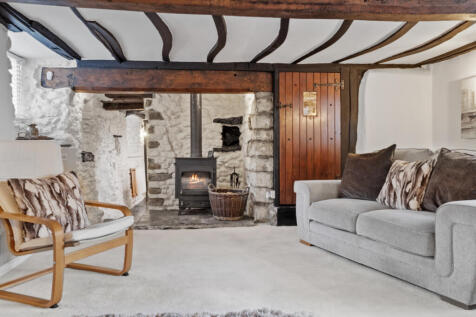 Crewkerne, Somerset 6 bed detached house for sale