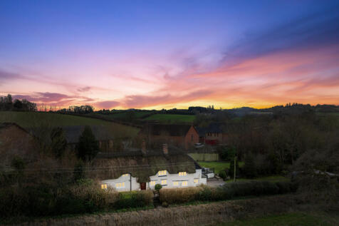 Crewkerne, Somerset 6 bed detached house for sale