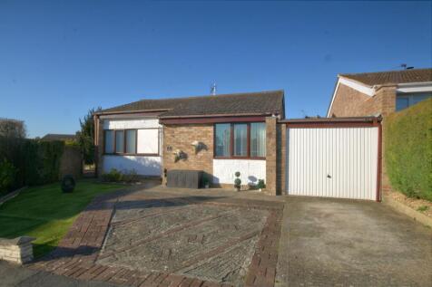 4 bedroom detached bungalow for sale
