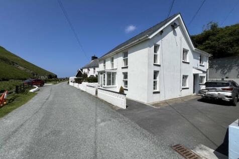 Cwmtydu, Near New Quay, SA44 4 bed detached house for sale