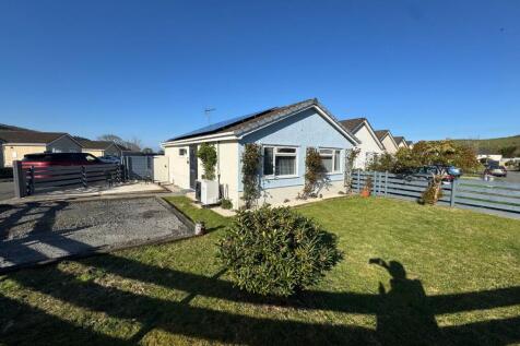 Pentre Isaf, Llanrhystud, SY23 2 bed detached bungalow for sale