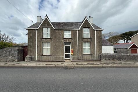 2 bedroom detached house for sale