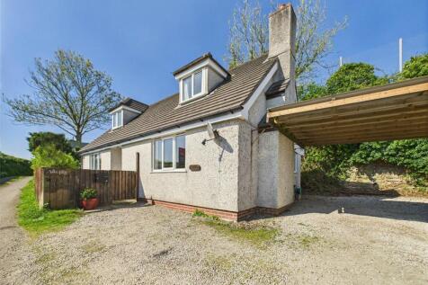 Stratton, Bude 3 bed detached house for sale