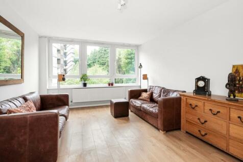 College Road, Crystal Palace, London... 2 bed apartment for sale