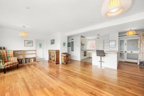 Lymer Avenue, Crystal Palace, SE19 2 bed apartment for sale