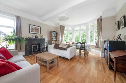 Crystal Palace Park Road, Sydenham... 3 bed apartment for sale