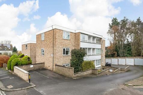 Homelands Drive, Crystal Palace... 2 bed apartment for sale