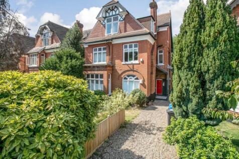 Harold Road Crystal Palace 1 bed apartment for sale