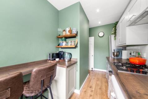 Seymour Terrace, Anerley, London, SE20 1 bed apartment for sale