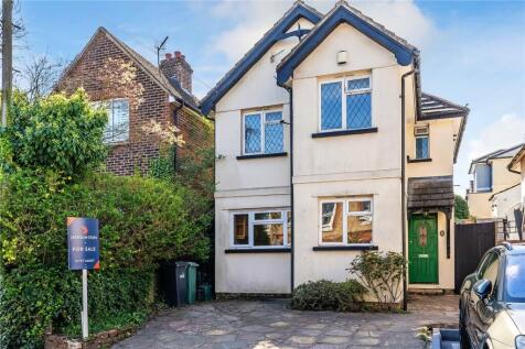 2 bedroom detached house for sale