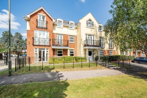 Stonegrove, Mayfair Court, HA8 2 bed property for sale
