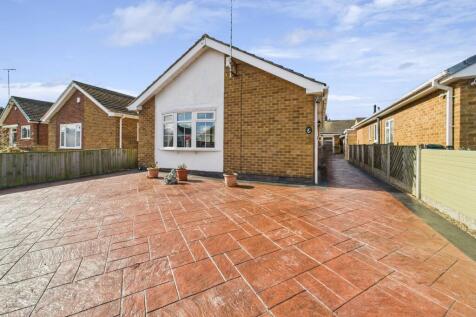 Orchard Drive, Nottingham NG14 2 bed detached bungalow for sale