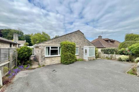 CORFE CASTLE 3 bed detached bungalow for sale