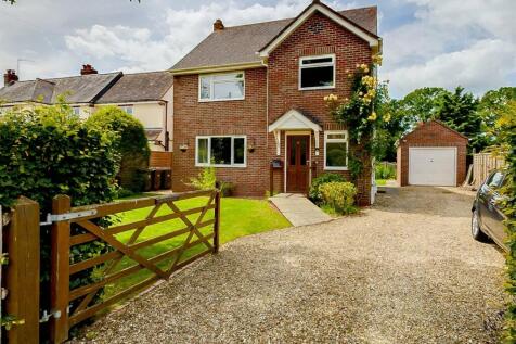 Worcester Road, Hanley Swan, 3 bed detached house for sale
