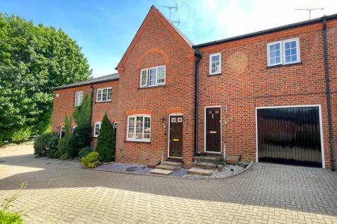 Waterlow Mews, Little Wymondley... 3 bed terraced house for sale