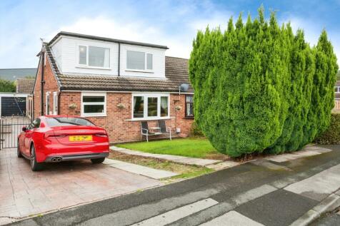 Moor View, Wakefield WF4 3 bed bungalow for sale