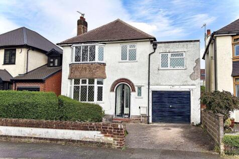 High Park Crescent, SEDGLEY, DY3 1QZ 4 bed detached house for sale
