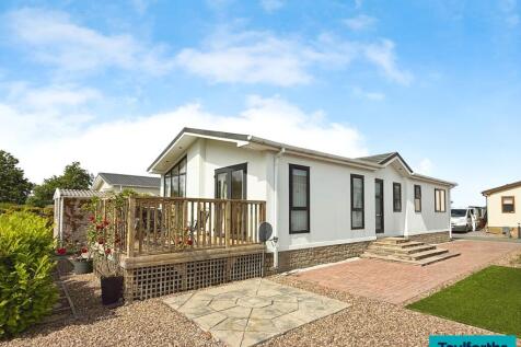 2 bedroom park home for sale