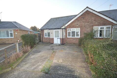 3 bedroom semi-detached bungalow for sale