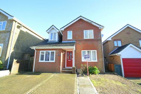 IDEAL FAMILY HOME * SANDOWN 4 bed detached house for sale