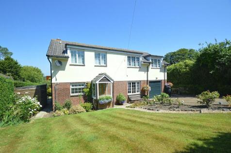 POPULAR VILLAGE LOCATION * WHITWELL 4 bed detached house for sale