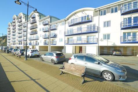 FABULOUS SEA VIEWS * SANDOWN 2 bed flat for sale